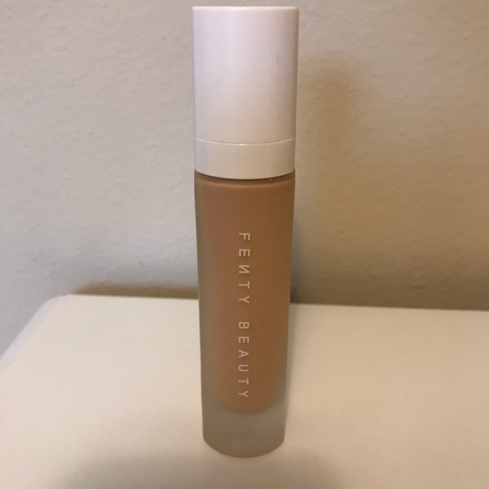 Fenty beauty foundation